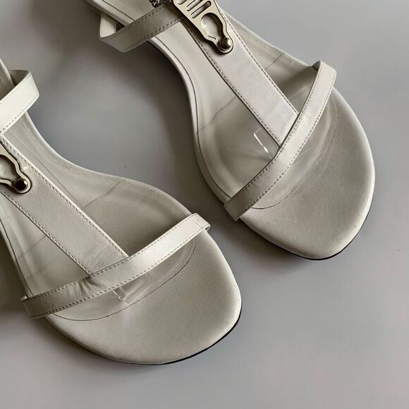 La Perla Leather T-Strap Chain Sandal in White Size 40 - Picture 2 of 12